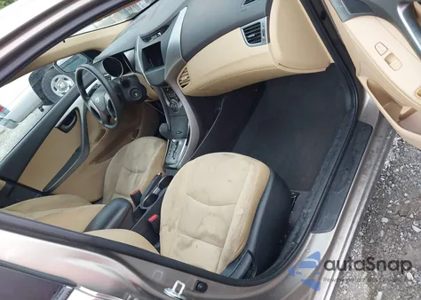 2013 Hyundai Elantra Gls z USA, uszkodzony, nr VIN 5NPDH4AE6DH182386